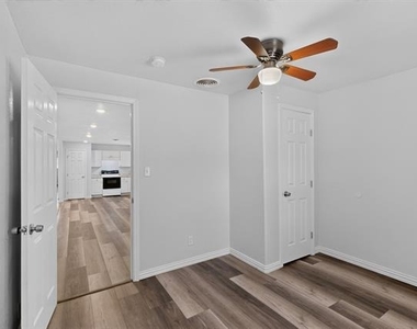 4401 Steven Street - Photo Thumbnail 29