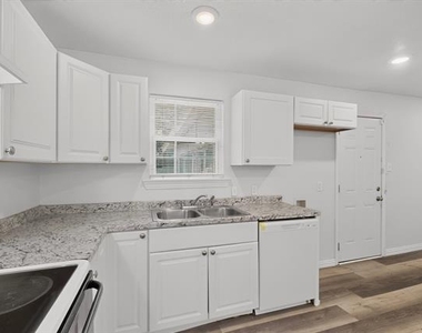 4401 Steven Street - Photo Thumbnail 8