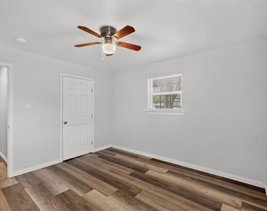 4401 Steven Street - Photo Thumbnail 19