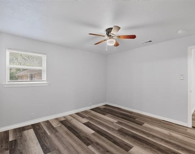 4401 Steven Street - Photo Thumbnail 13