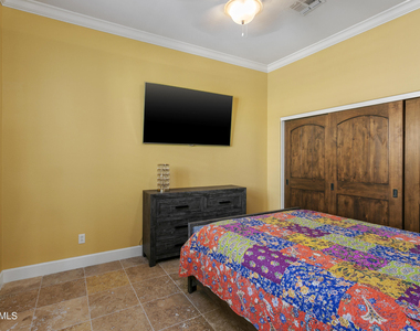3340 S Camellia Place - Photo Thumbnail 24
