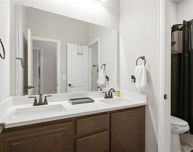 540 Ramon Street - Photo Thumbnail 21