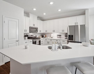 11240 Ponderosa Trail - Photo Thumbnail 10