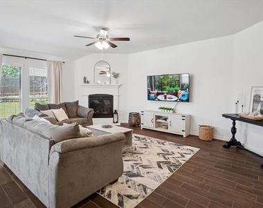 11240 Ponderosa Trail - Photo Thumbnail 5