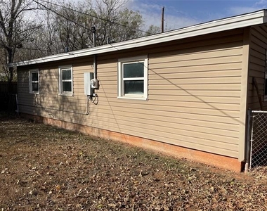 3157 S 10th Street - Photo Thumbnail 12