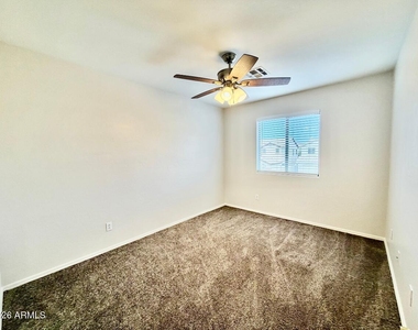 6423 W Villa Linda Drive - Photo Thumbnail 15
