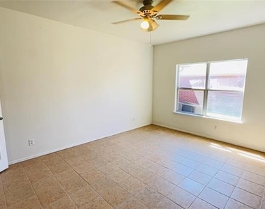 7632 Livvie Meador Lane - Photo Thumbnail 23