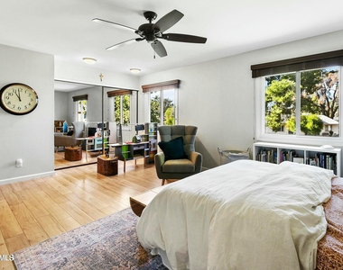 4808 S Stanley Place - Photo Thumbnail 2