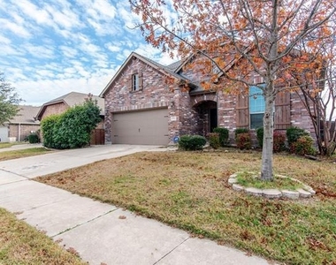 1512 Cockatiel Drive - Photo Thumbnail 13