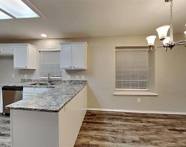 5510 Lee Hutson Lane - Photo Thumbnail 3