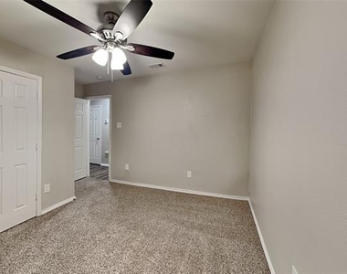 5510 Lee Hutson Lane - Photo Thumbnail 12