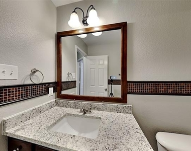 5800 Blue Ribbon Road - Photo Thumbnail 14