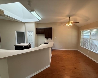 3425 Marsalis Lane - Photo Thumbnail 18