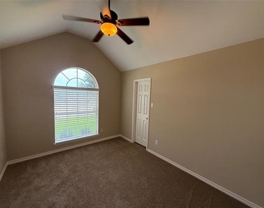 3425 Marsalis Lane - Photo Thumbnail 7