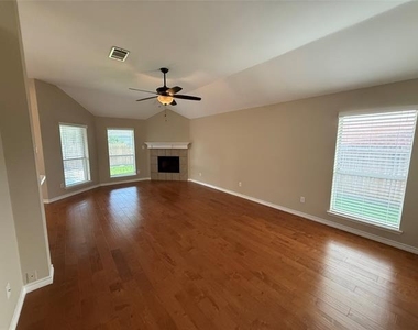 3425 Marsalis Lane - Photo Thumbnail 14