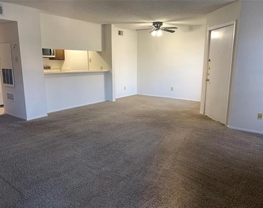12480 Abrams Road - Photo Thumbnail 4
