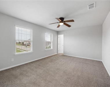 223 Miramar Avenue - Photo Thumbnail 19