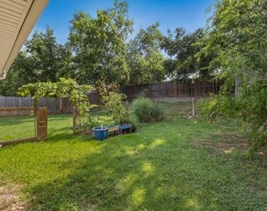 6613 Constitution Drive - Photo Thumbnail 22