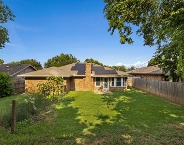 6613 Constitution Drive - Photo Thumbnail 24