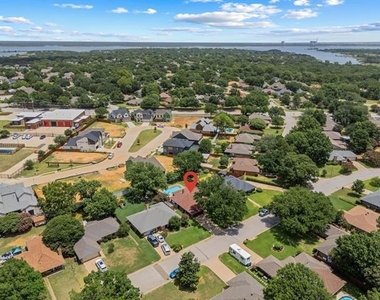 3040 Panhandle Drive - Photo Thumbnail 29