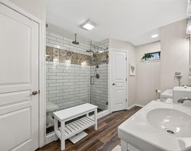 3040 Panhandle Drive - Photo Thumbnail 21