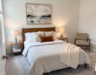 6411 Willet Road - Photo Thumbnail 6