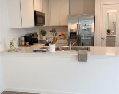 6411 Willet Road - Photo Thumbnail 4