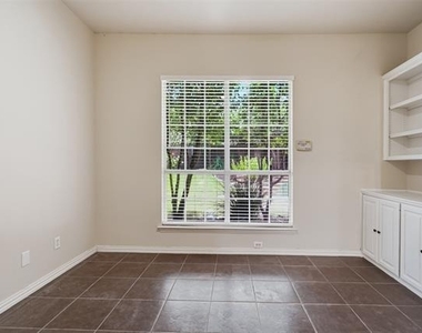 2221 Danielle Drive - Photo Thumbnail 15