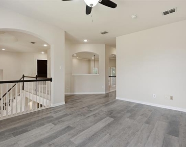 2221 Danielle Drive - Photo Thumbnail 21