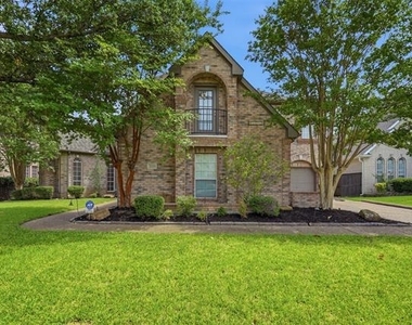 2221 Danielle Drive - Photo Thumbnail 1