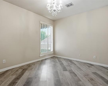 2221 Danielle Drive - Photo Thumbnail 25
