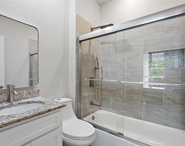 2221 Danielle Drive - Photo Thumbnail 26