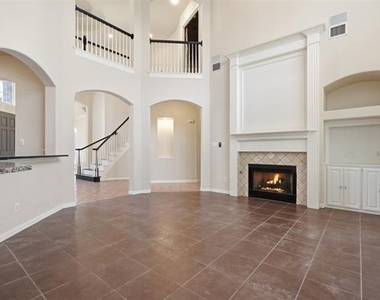 2221 Danielle Drive - Photo Thumbnail 9