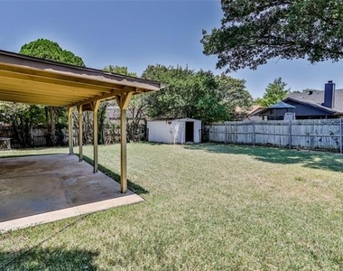 813 Bristol Avenue - Photo Thumbnail 23