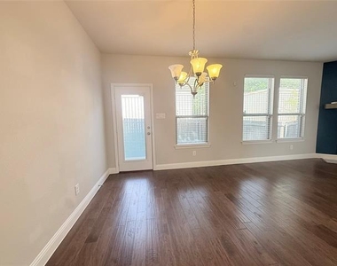 6300 Hermosa Drive - Photo Thumbnail 15