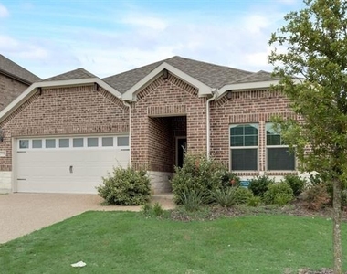 214 Stonehollow Way - Photo Thumbnail 1