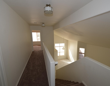 630 N Diane Court - Photo Thumbnail 11