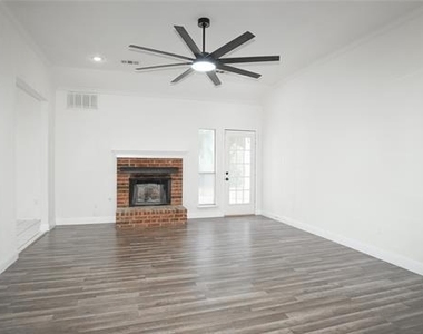 3109 Scott Drive - Photo Thumbnail 3