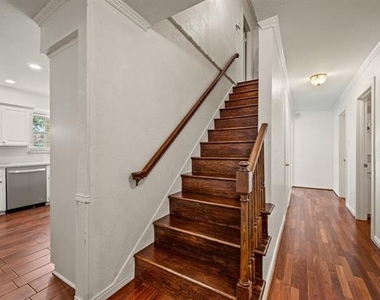 1200 Circle Lane - Photo Thumbnail 28