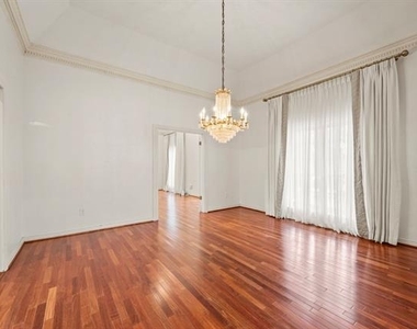 1200 Circle Lane - Photo Thumbnail 23