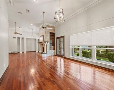 1200 Circle Lane - Photo Thumbnail 20