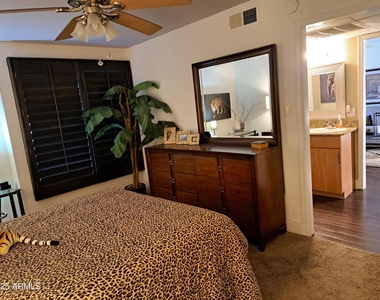 7350 N Via Paseo Del Sur -- - Photo Thumbnail 15