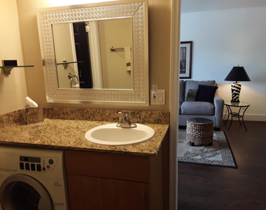 7350 N Via Paseo Del Sur -- - Photo Thumbnail 21