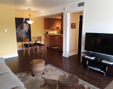 7350 N Via Paseo Del Sur -- - Photo Thumbnail 10