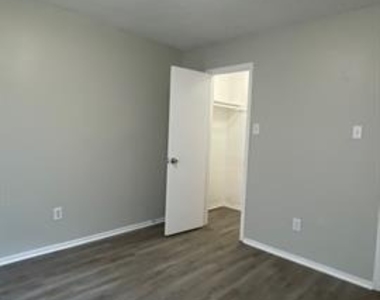 4413 Ocean Reef - Photo Thumbnail 14