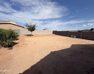 2517 S 116th Avenue - Photo Thumbnail 20