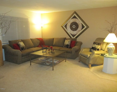 5878 N 83rd Street - Photo Thumbnail 4
