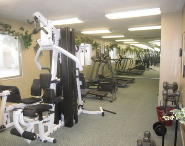 5878 N 83rd Street - Photo Thumbnail 37