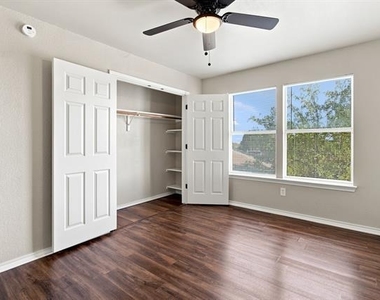 11059 Fandor Street - Photo Thumbnail 24