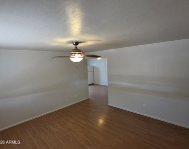 1309 W 14 Street - Photo Thumbnail 5